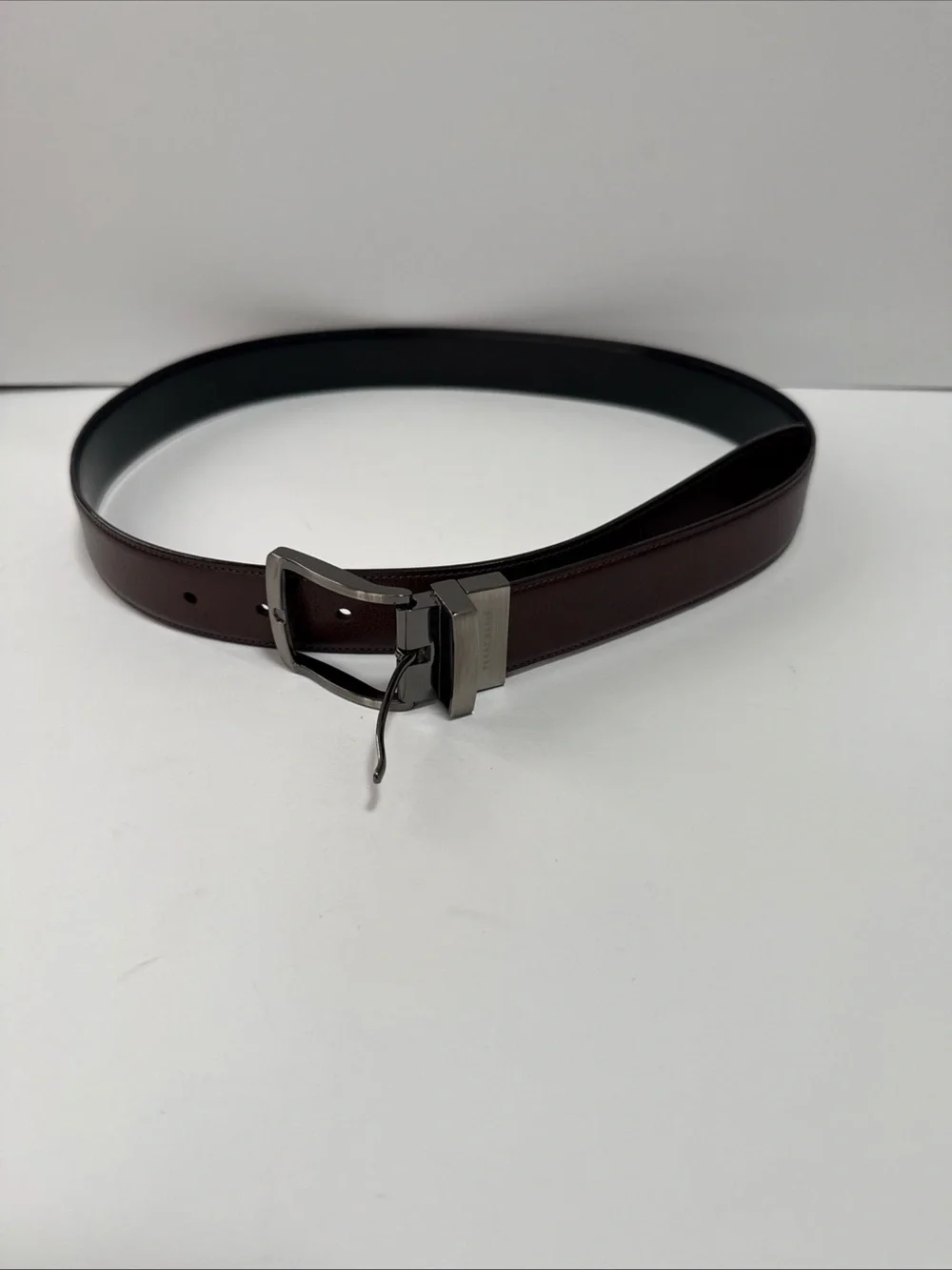Men's Perry Ellis Leather reversible Belt 32 Brushed Metal Buckle black/brown